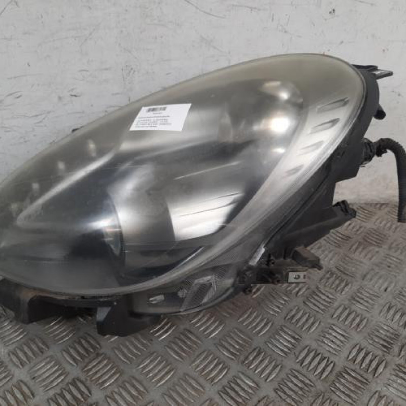Optique avant principal gauche (feux)(phare) ALFA ROMEO GIULIETTA 2