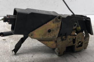 Serrure arriere droit VOLVO V 40 1