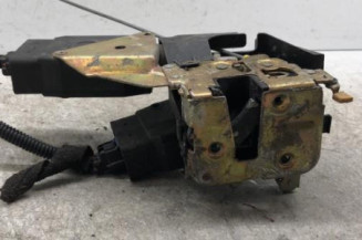 Serrure arriere droit VOLVO V 40 1 Photo n°3