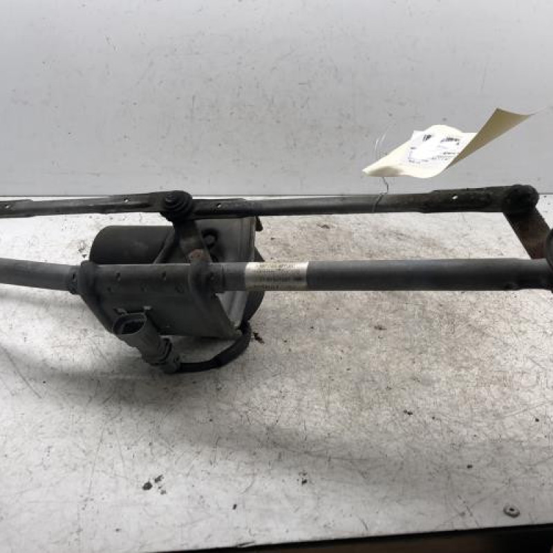Moteur essuie glace avant RENAULT CLIO 2 Moteur essuie glace avant RENAULT CLIO 2