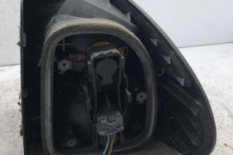 Feu arriere principal gauche (feux) RENAULT LAGUNA 1
