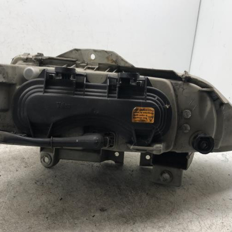 Optique avant principal gauche (feux)(phare) RENAULT LAGUNA 1