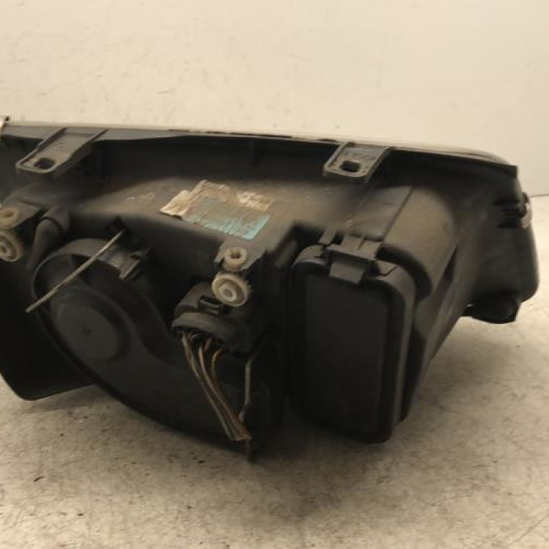 Optique avant principal gauche (feux)(phare) VOLKSWAGEN BORA