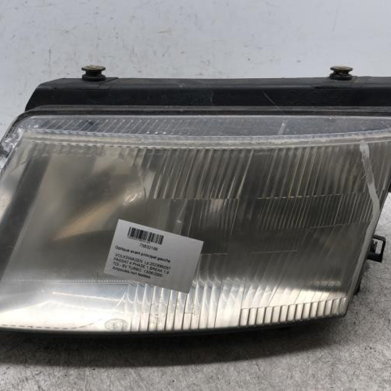 Optique avant principal gauche (feux)(phare) VOLKSWAGEN PASSAT 4