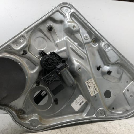 Leve vitre electrique arriere droit VOLKSWAGEN PASSAT 4 Photo n°1