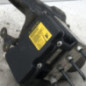 Bloc ABS (freins anti-blocage) TOYOTA AURIS 1