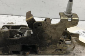 Serrure avant droit MERCEDES VITO 638