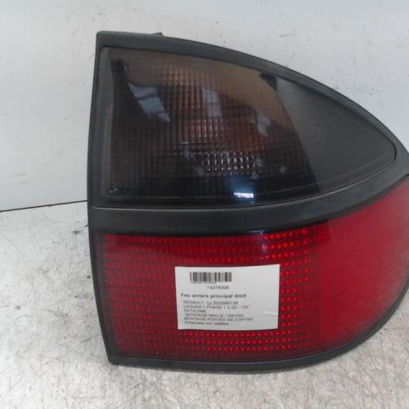 Feu arriere principal droit (feux) RENAULT LAGUNA 1