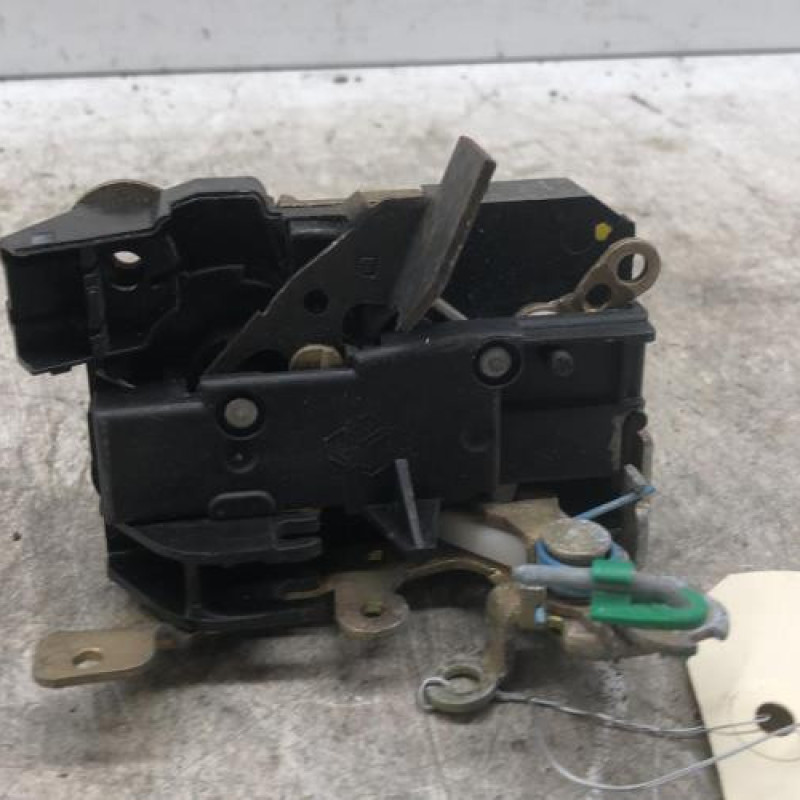 Serrure avant droit RENAULT TWINGO 1