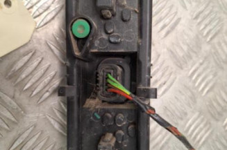 Platine feu arriere droit PEUGEOT 5008 1