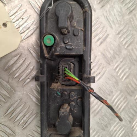 Platine feu arriere droit PEUGEOT 5008 1