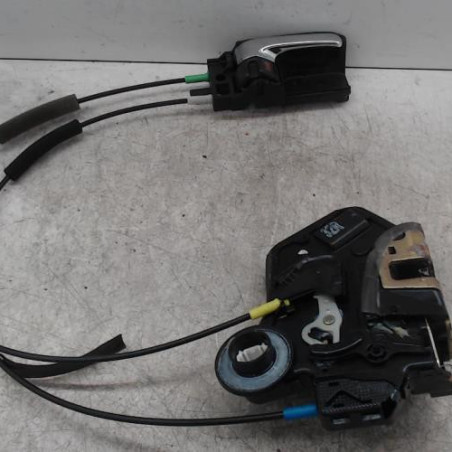 Serrure arriere droit TOYOTA AVENSIS 2 Photo n°1