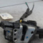 Serrure avant droit TOYOTA COROLLA VERSO 2