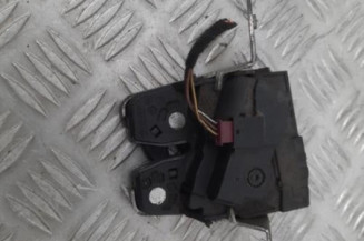 Moteur ouverture de Coffre/Malle/Hayon MERCEDES CLASSE C 204