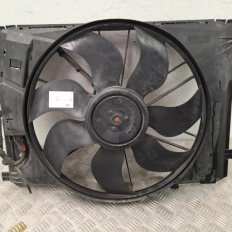 Ventilateur eau MERCEDES CLASSE C 204 Photo n°1