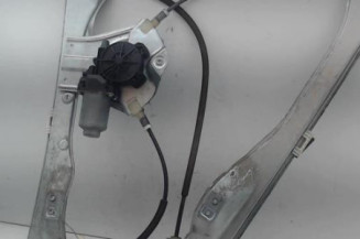 Leve vitre electrique avant droit RENAULT CLIO 3 Photo n°1
