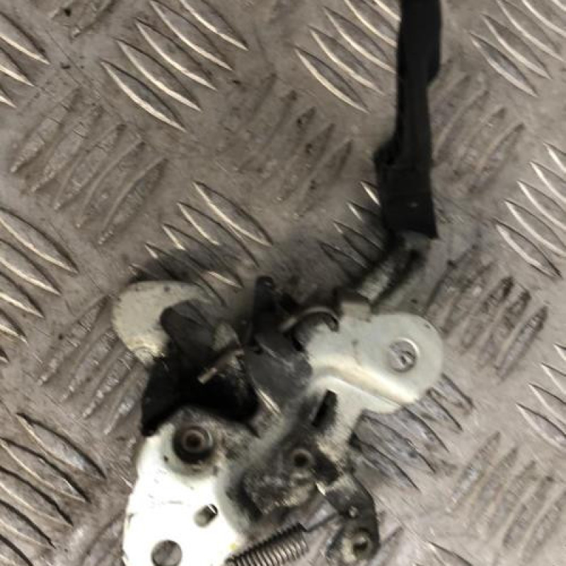 Serrure de capot PEUGEOT 207