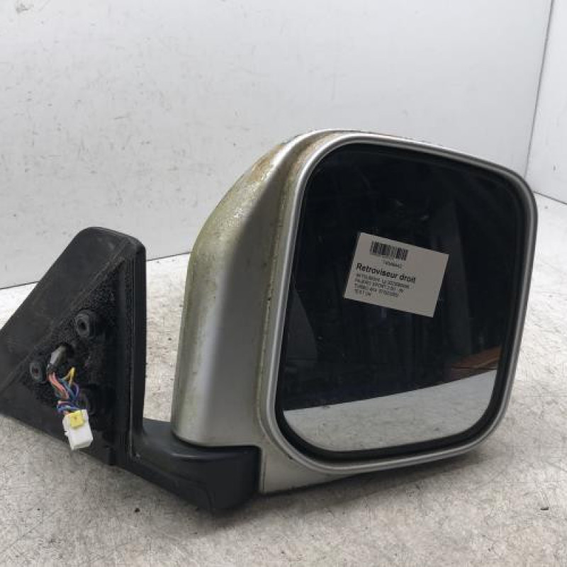 Retroviseur droit MITSUBISHI PAJERO SPORT