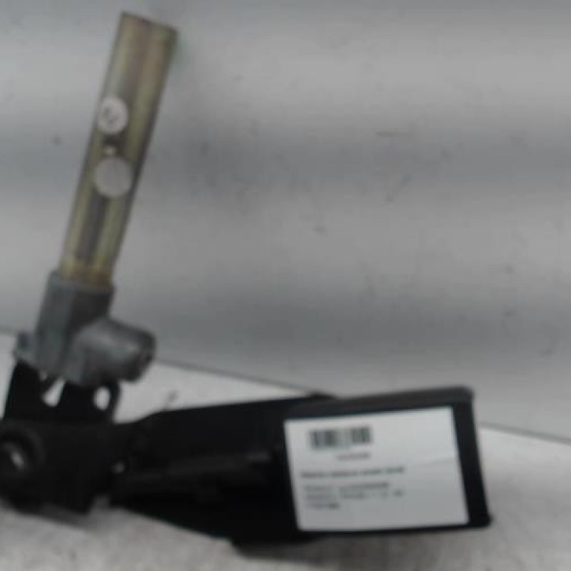 Attache ceinture avant droit RENAULT KANGOO 1