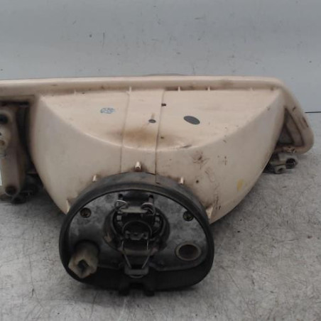 Optique avant principal gauche (feux)(phare) PEUGEOT 106