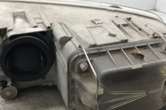 Optique avant principal droit (feux)(phare) SKODA OCTAVIA 2