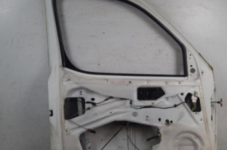Porte avant gauche PEUGEOT PARTNER 1