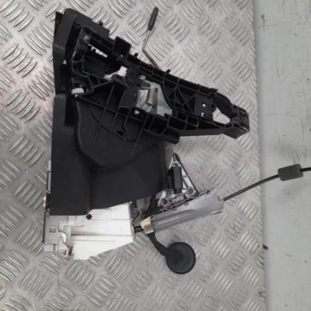 Serrure avant droit MERCEDES CLASSE R 251 Photo n°1