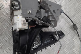 Serrure avant droit MERCEDES CLASSE R 251