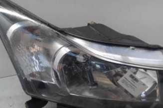 Optique avant principal droit (feux)(phare) CHEVROLET CRUZE Photo n°1