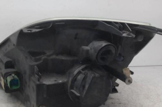 Optique avant principal droit (feux)(phare) FORD FIESTA 5
