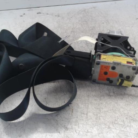 Ceinture avant droit TOYOTA YARIS 2