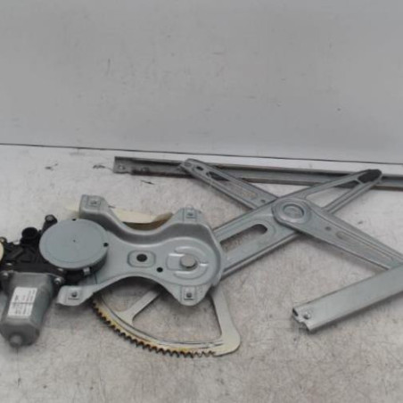 Leve vitre electrique avant gauche TOYOTA YARIS 2