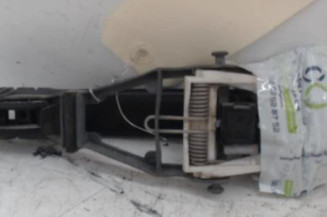 Poignee porte avant droit VOLKSWAGEN GOLF 5 Photo n°3