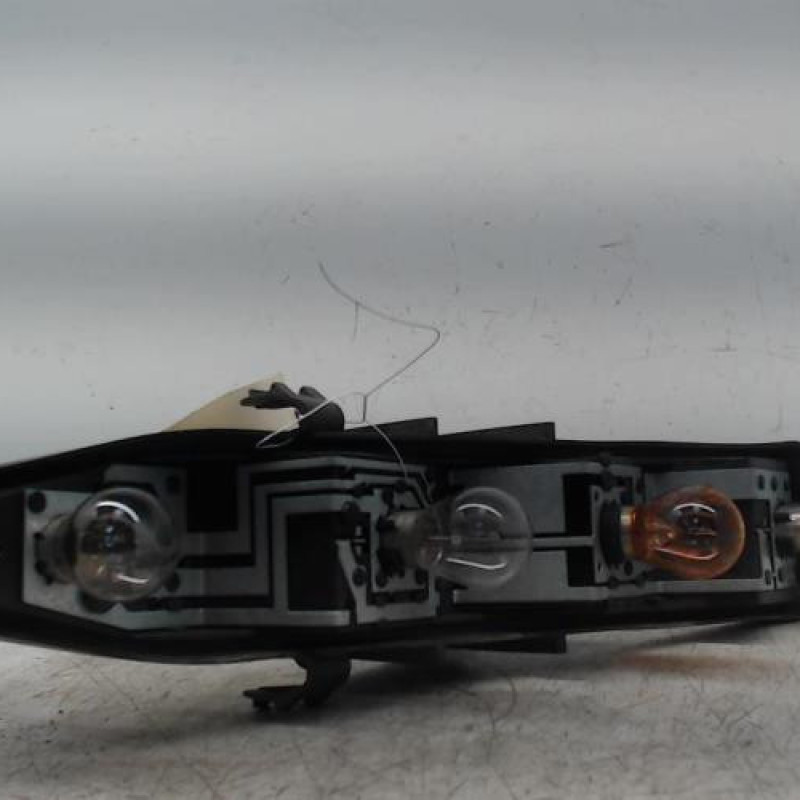 Platine feu arriere droit RENAULT SCENIC 2