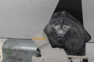 Moteur essuie glace arriere RENAULT CLIO 2