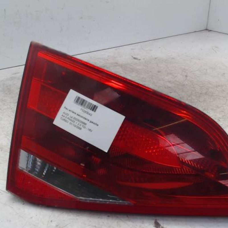 Feu arriere secondaire gauche (feux) AUDI A4 3