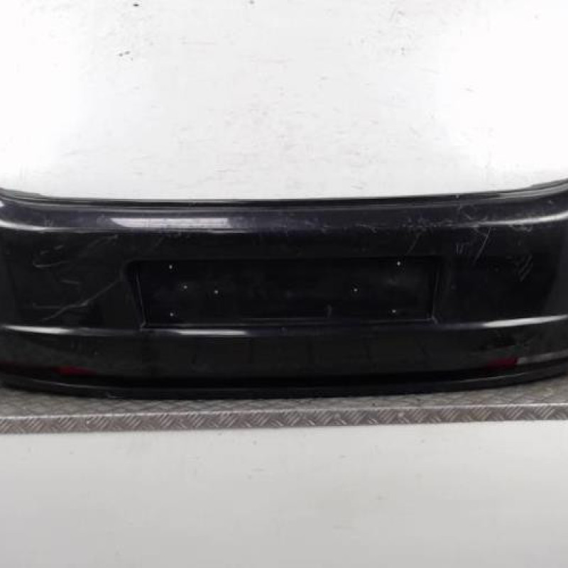 Pare choc arriere FIAT GRANDE PUNTO Pare choc arriere FIAT GRANDE PUNTO