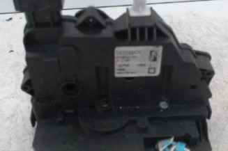 Serrure avant droit FIAT GRANDE PUNTO Photo n°1