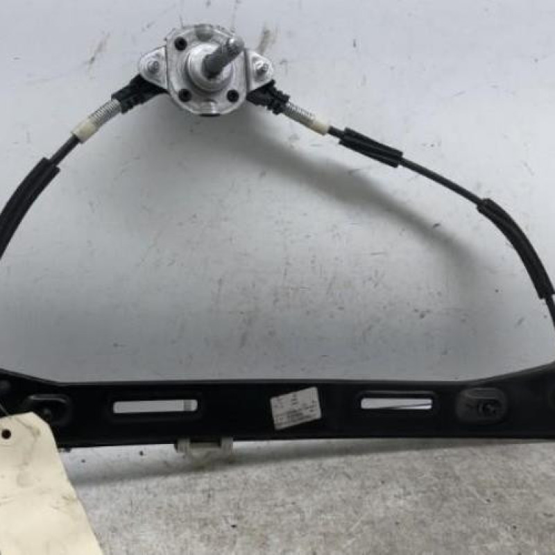 Leve vitre mecanique avant gauche FIAT PANDA 2