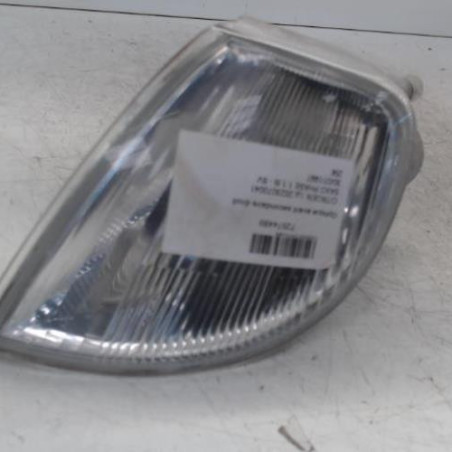 Optique avant secondaire droit (feux)(clignotant) CITROEN SAXO Photo n°1