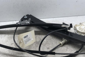 Leve vitre electrique avant droit MERCEDES CLASSE CLK 209 Photo n°1