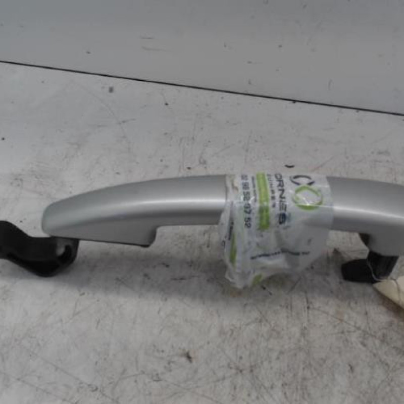 Poignee porte laterale gauche CITROEN BERLINGO 2