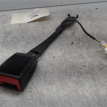Attache ceinture avant gauche PEUGEOT 3008 1