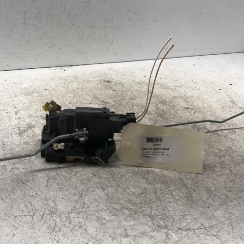 Serrure avant droit RENAULT KANGOO 1 Serrure avant droit RENAULT KANGOO 1