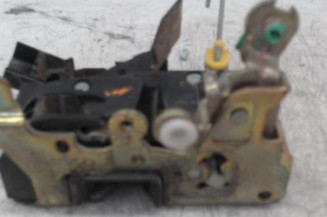Serrure avant droit RENAULT TWINGO 1 Photo n°1