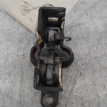 Serrure de capot MERCEDES VITO 638