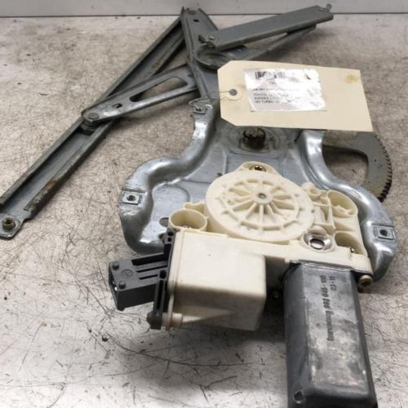 Leve vitre electrique avant gauche TOYOTA AVENSIS 2