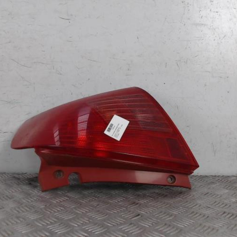 Feu arriere principal droit (feux) SUZUKI SWIFT 3