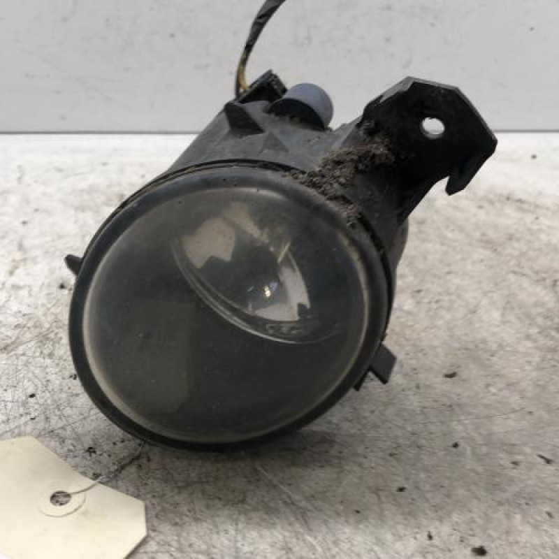 Anti brouillard gauche (feux) BMW SERIE 1 E87 Anti brouillard gauche (feux) BMW SERIE 1 E87