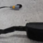 Attache ceinture avant gauche PEUGEOT 208 1